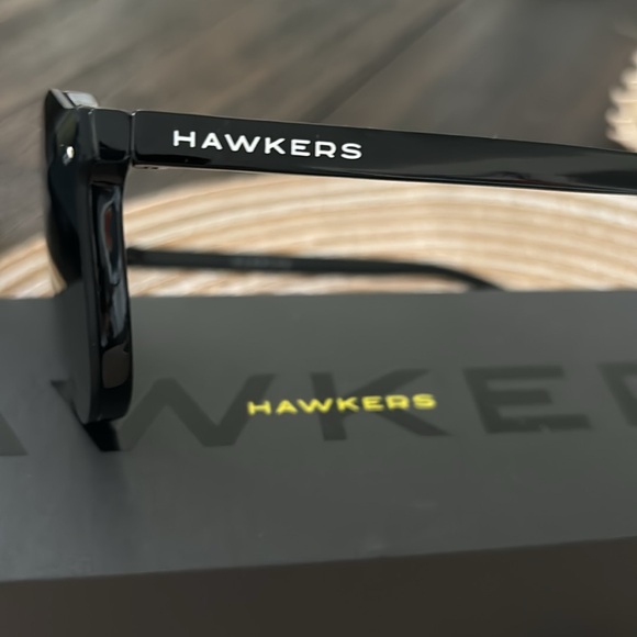 HAWKERS UNISEX SUNGLASSES DRIVE POLARIZED - Picture 7 of 7